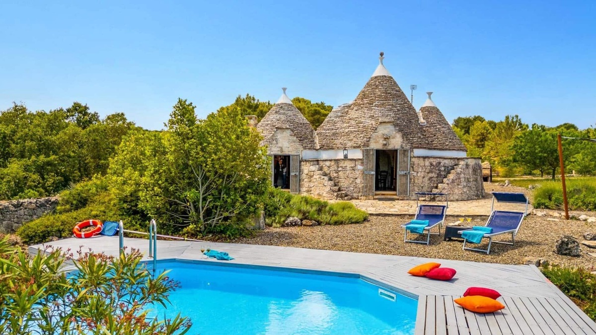 Martina Franca Villa | Villa Trullo Selva Piccolo by Villa Plus