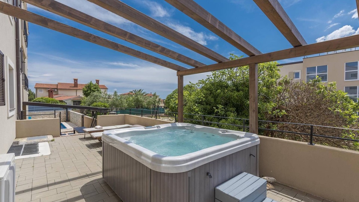 Premantura Villa | Villa Undina, Villa fur 26 Personnen, mit Pool, Whirpool und Sauna