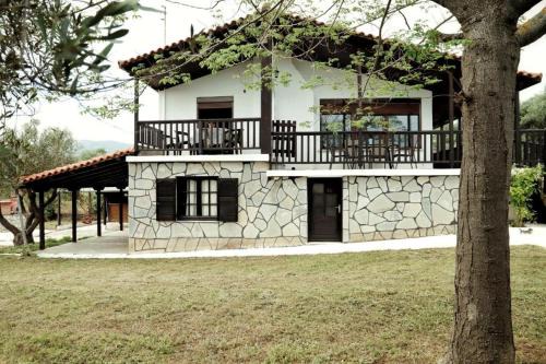 Alexandroupoli Villa | Villa Vava by Homebrain