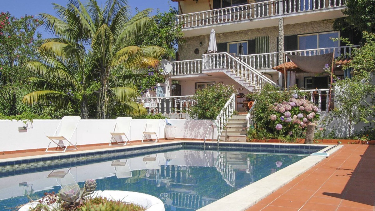 A Dos Francos House | Villa Veronica caldas da rainha sleeps 11