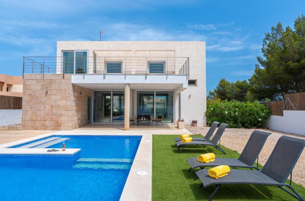 Betlem de Marina Villa | Villa Villa Mut by Interhome