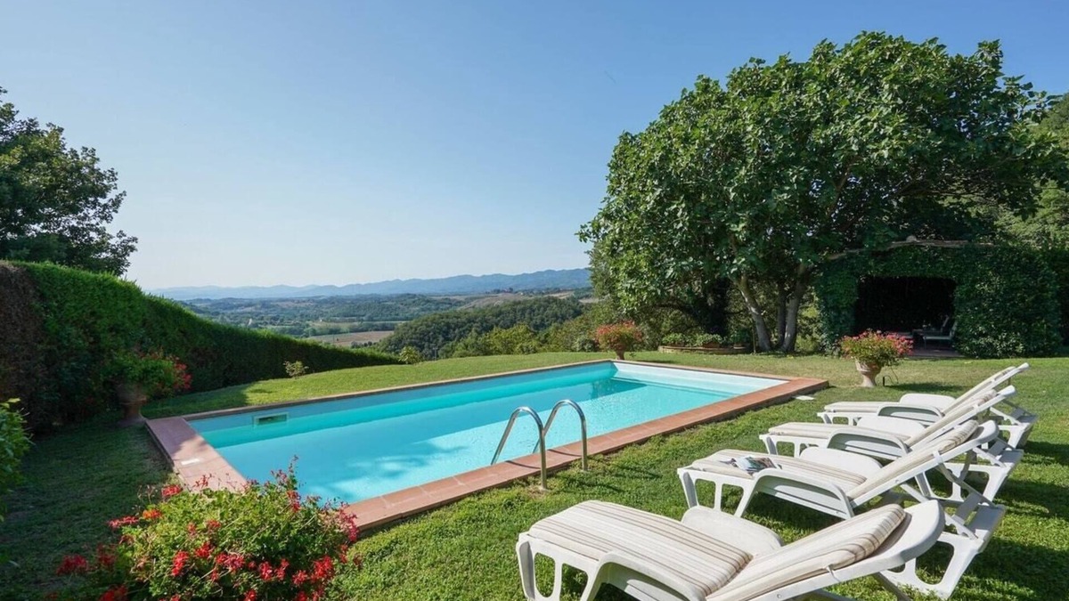 Dicomano Villa | Villa Violante - Private villa with pool in Tuscany