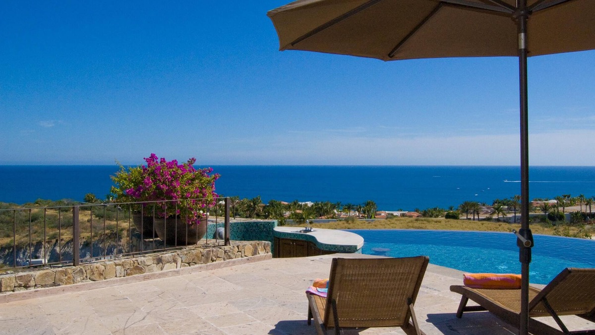 San Jose del Cabo Villa | Villa Vista del Mar - Expansive Views & Hacienda-Style Luxury at Querencia.