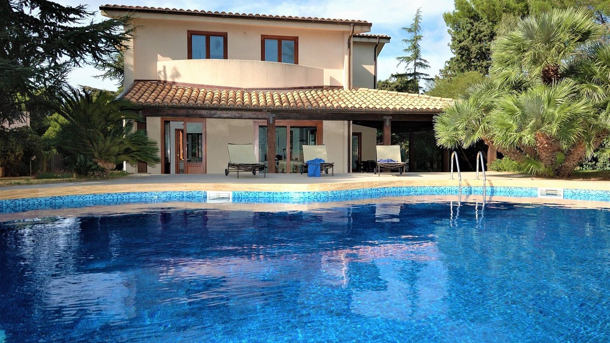 Valderice Villa | Villa Vittoria, with private pool