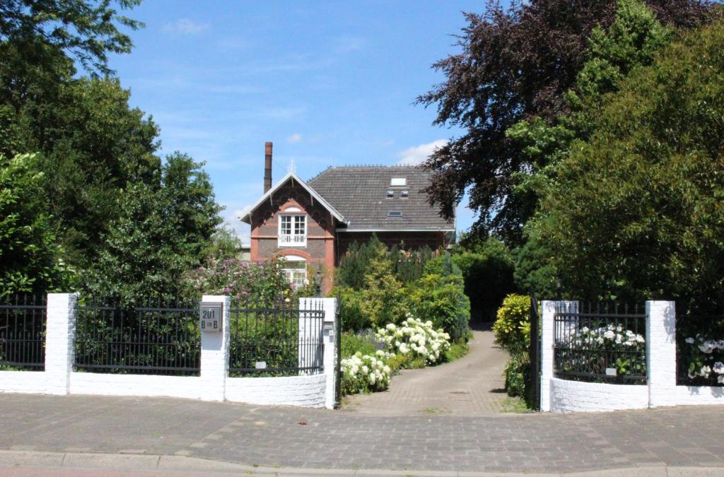 Tegelen Bed & Breakfast | Villa Wambach