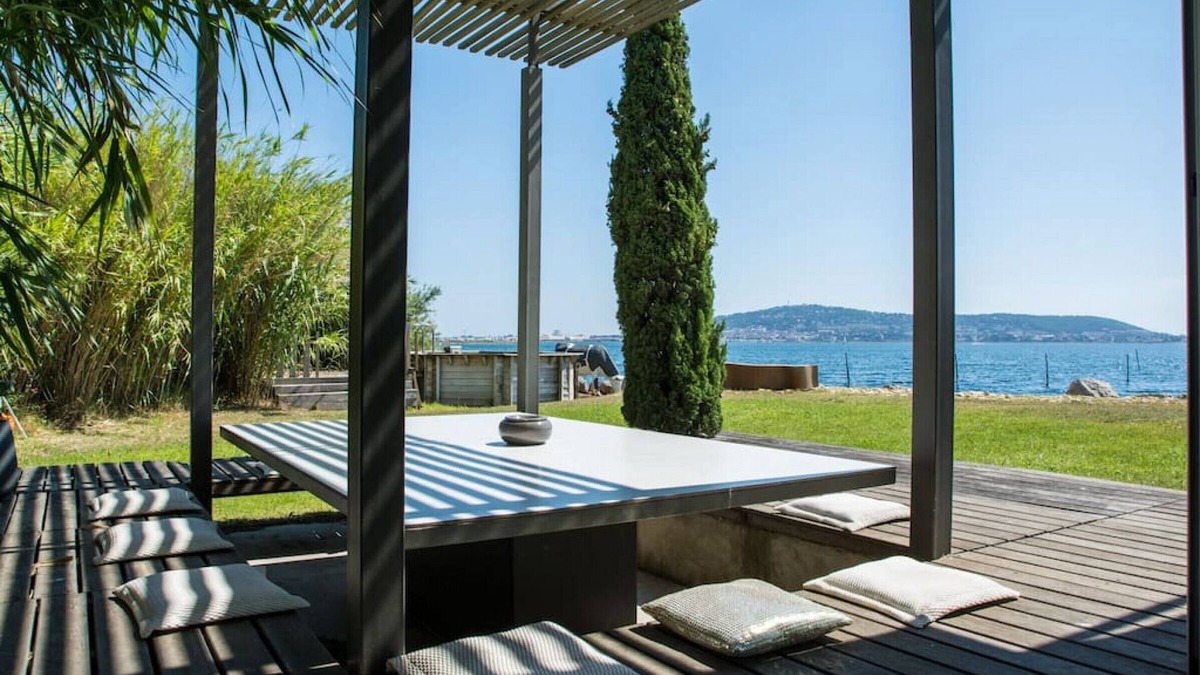 Balaruc-les-Bains Villa | Villa waterfront - views with direct access to the laguna of Sète