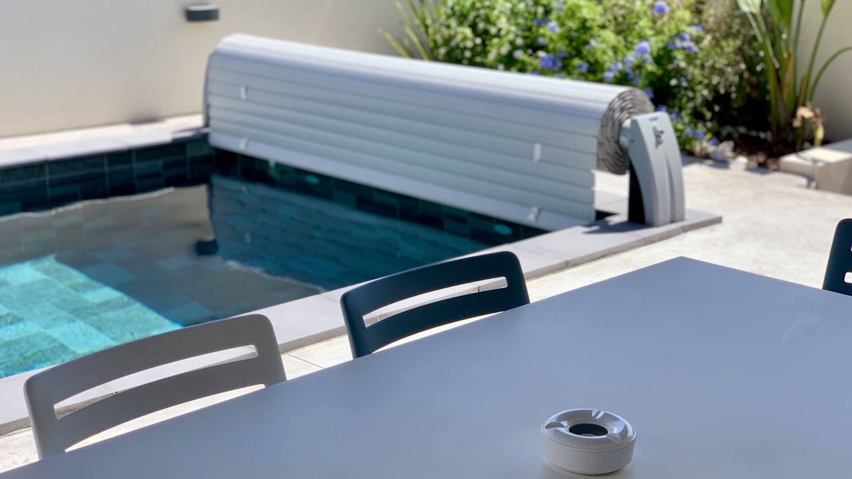 Palau-del-Vidre Villa | Villa White with private pool