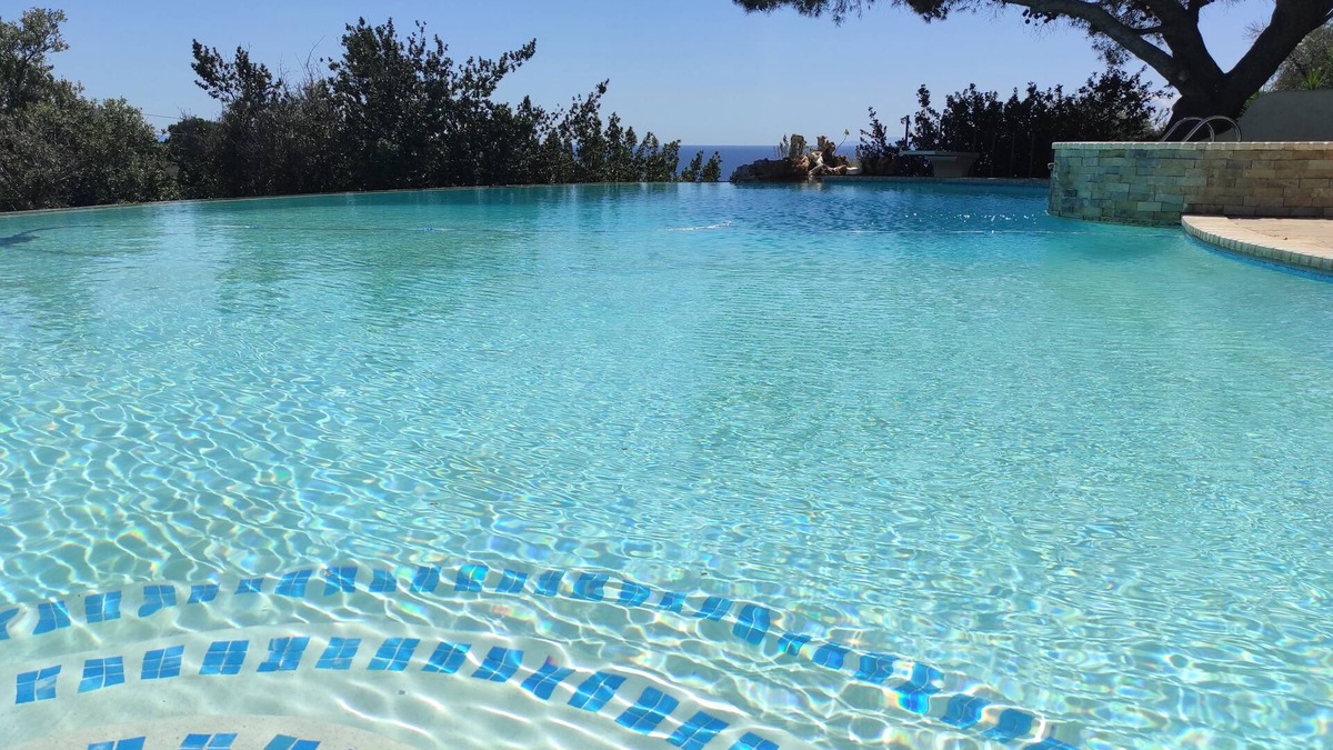 Saronikos Villa | VILLA WITH 3 UNITS AROUND AMAZING INFINITY POOL AND SEA-VIEW