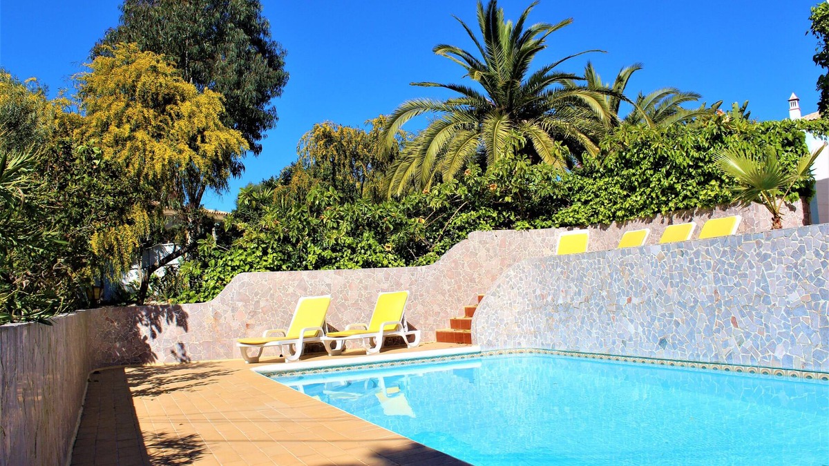 Vale de Covo Villa | Villa with charm next to the beach, 300mts. Free AC.& WIFI.