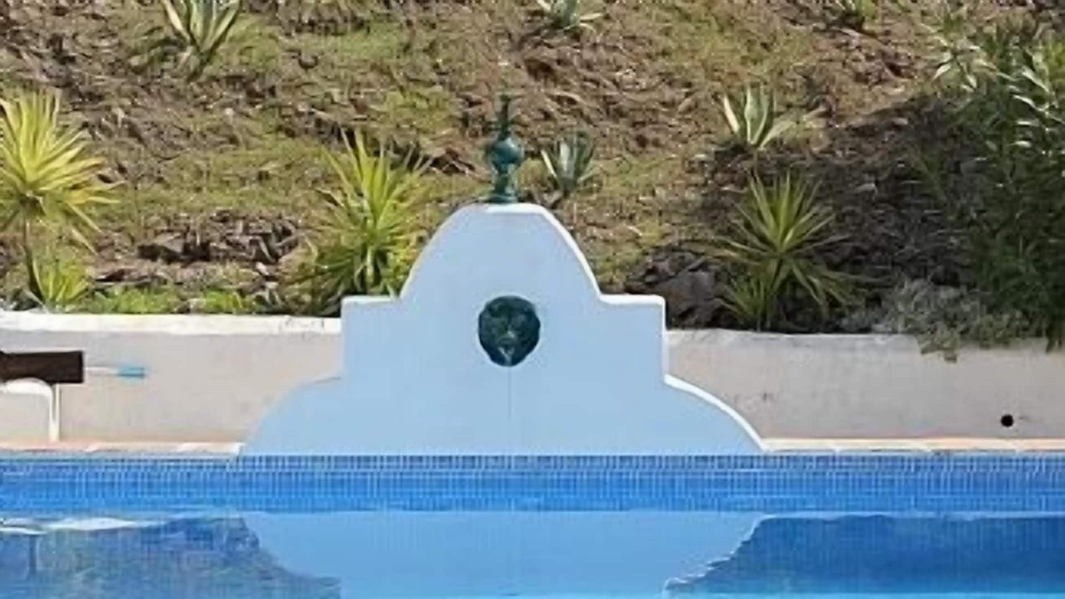Canillas de Aceituno Villa | Villa With Private Pool & Astonishing Mountain Views, Just 20 Mins. From The Sea