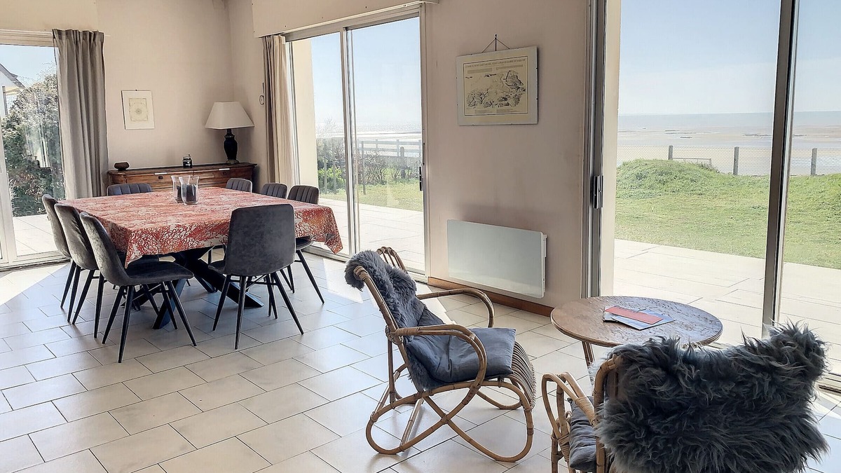 Saint-Pair-sur-Mer House | Villa with garden and beach access, terrace, 5 bedrooms, 2 bathrooms, wifi, parking