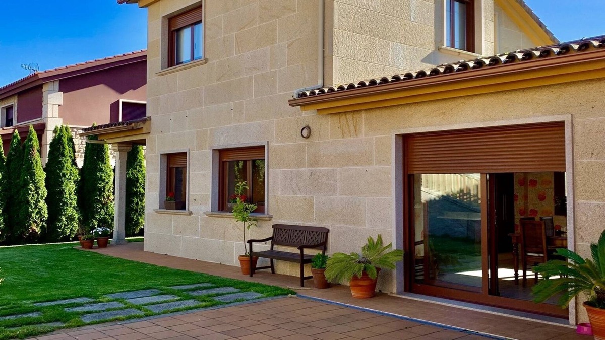 Moana Ski Chalet | Villa With Garden and Pool - In Moaña - Rias Baixas