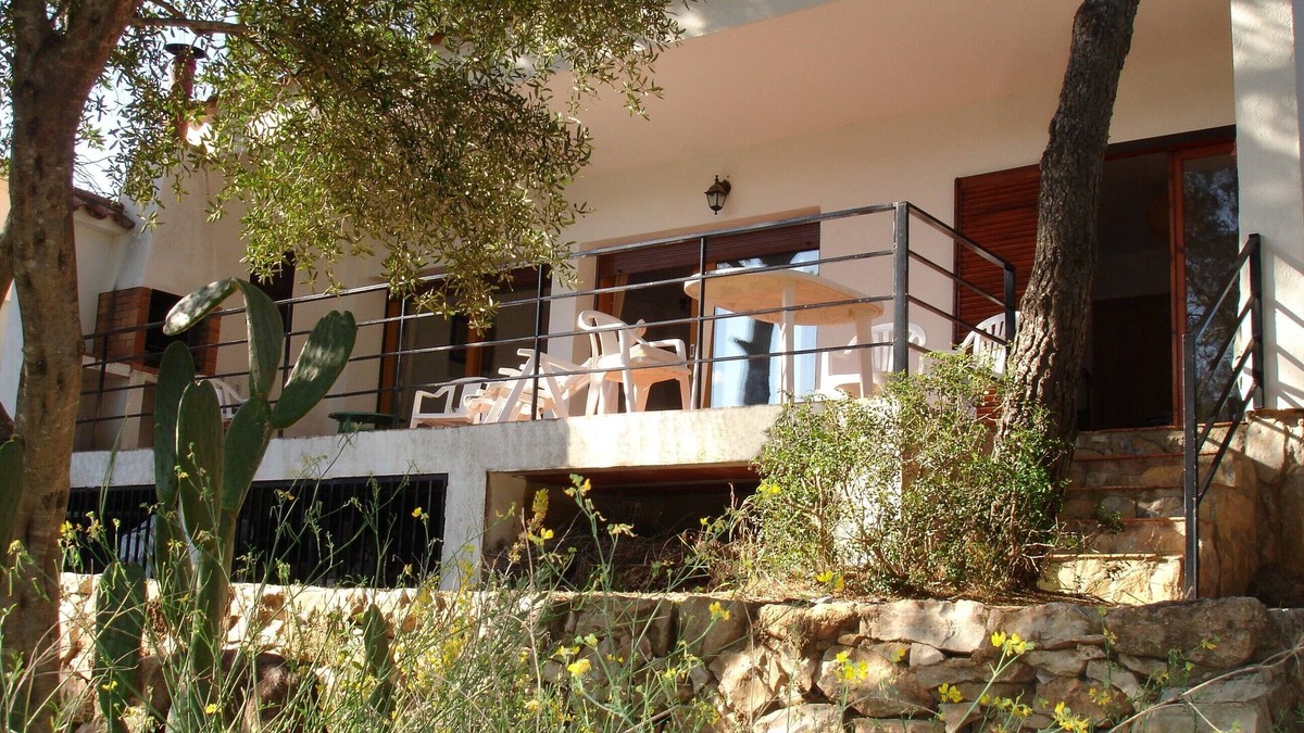 Les Planes del Rei House | Villa with garden, in the heart of the hills, 10 minutes from the beach