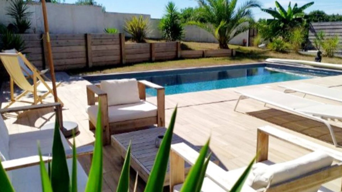 Arcangues House | Villa with heated pool, close to beaches and golf course