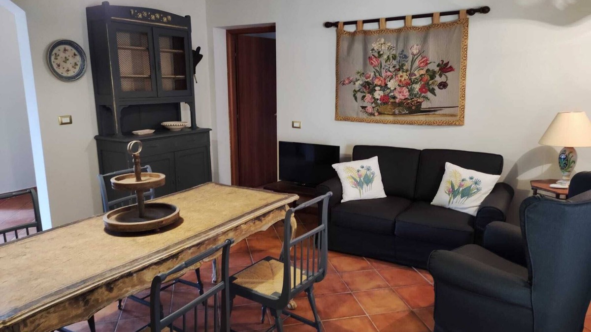 Campobello di Licata Villa | Villa with swimming pool in a flower and fruit garden
