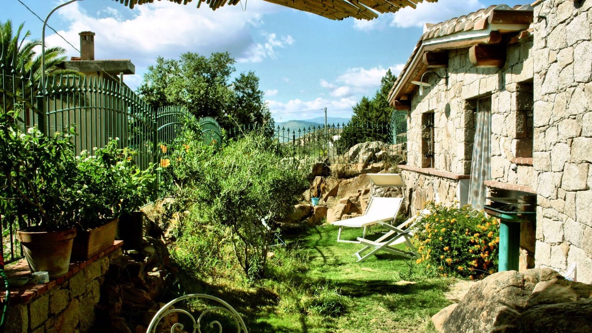 Santa Maria Navarrese Villa | Villa with exclusive garden, 240 meters from the beach, sea and mountain views.