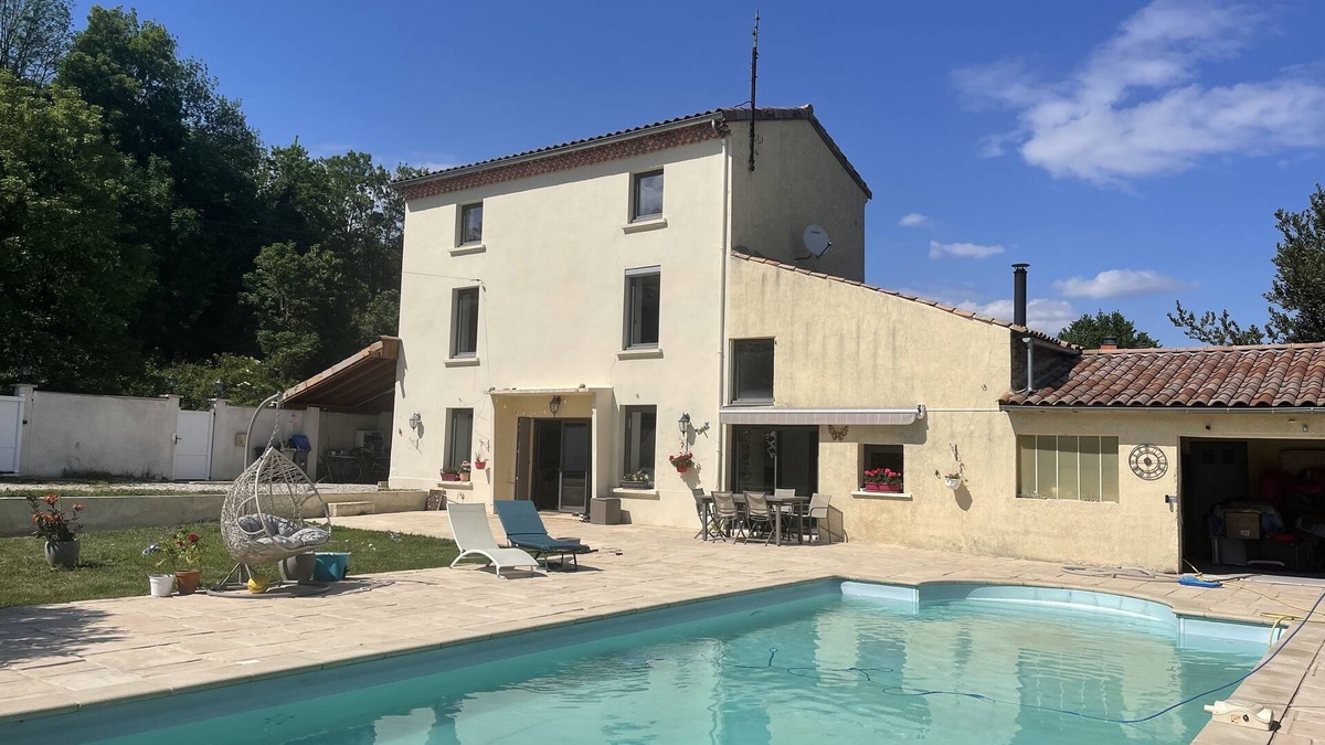 Valence House | Villa with large private pool. the countryside in Valencia