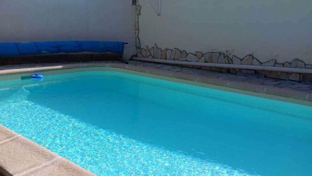 Palavas-les-Flots Villa | Villa with pool by the sea