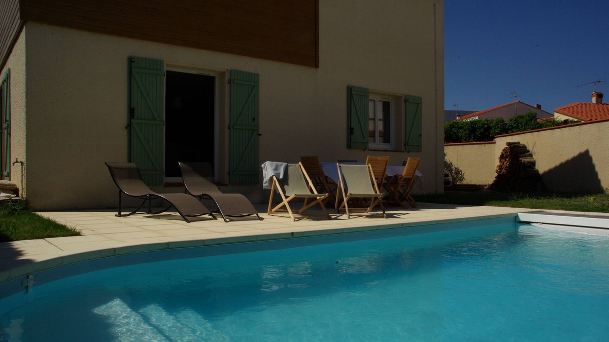 Cabestany House | VILLA with pool, 4 bedrooms, 10' from beaches, close to CANET, 1400 euros/week