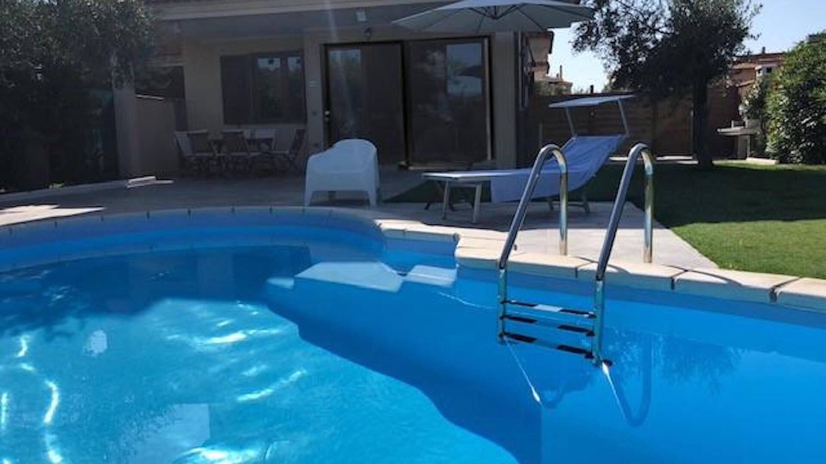 Castiadas Villa | Villa with pool in a quite Village near the Beautiful Sandy beach of Costa Rei