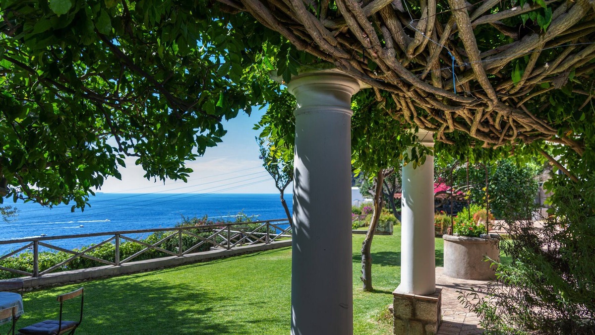 Marina Piccola Villa | Villa with pool in Capri Town