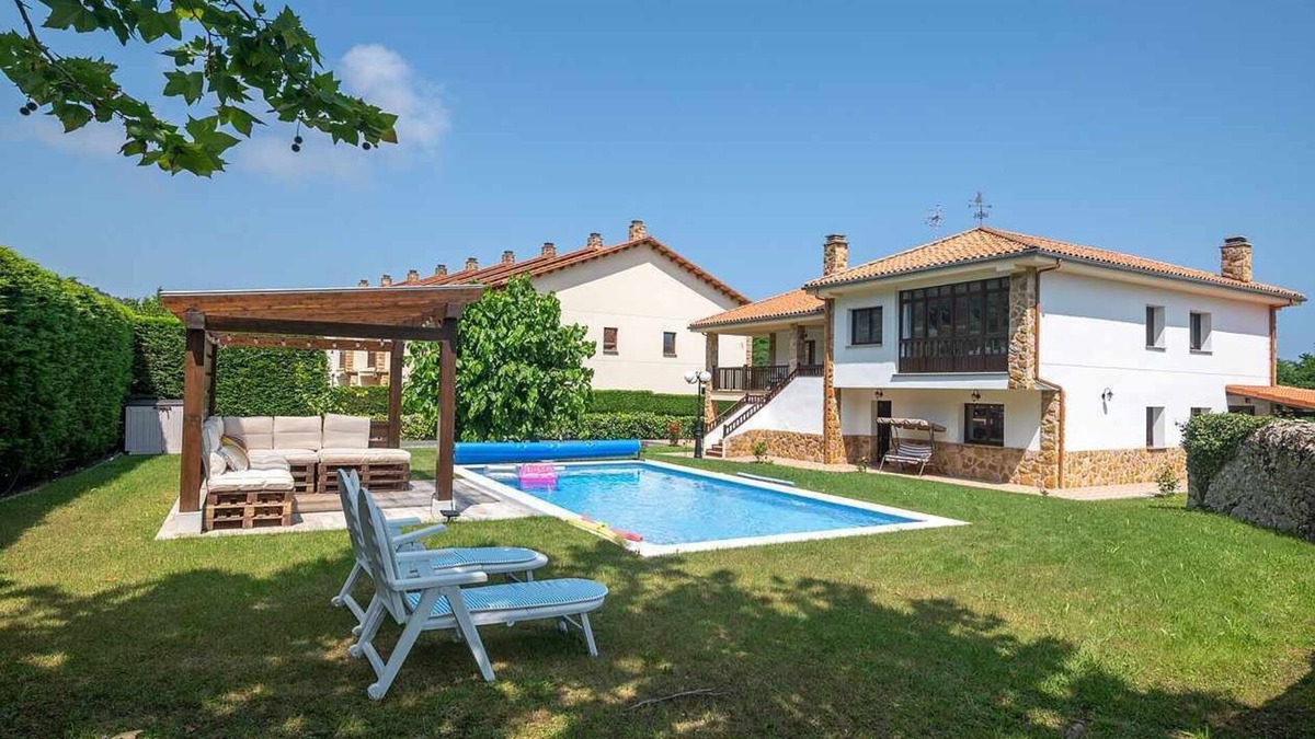 Llanes House | Villa with pool in Llanes