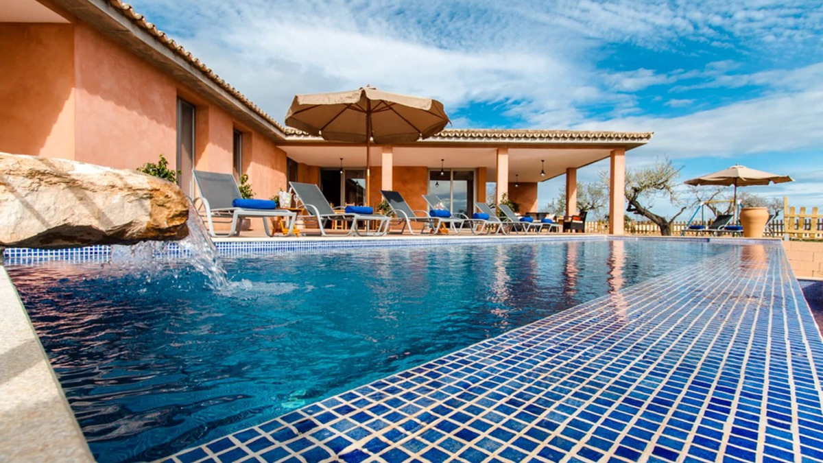 Inca Cottage | Villa with pool just 25 min drive from the Alcudia and Pollensa beaches