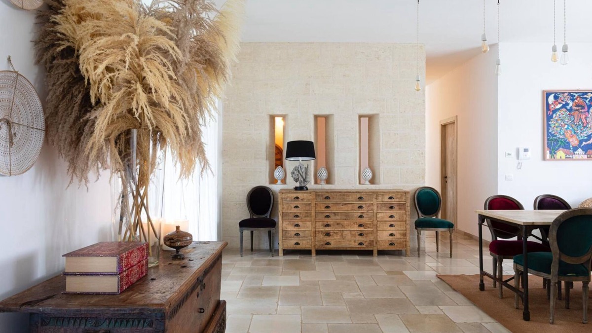 Fasano Villa | Villa with pool nestled in the typical Apulian landscape, between olive groves and the sea