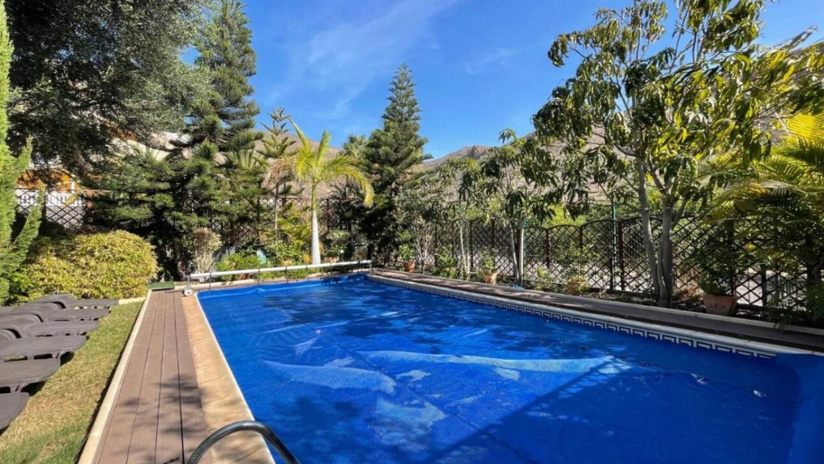 Los Cristianos Villa | Villa with private pool and beautiful garden