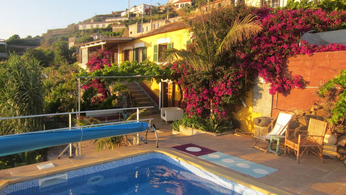 Paul do Mar Villa | Villa with private pool, large garden and stunning sea view