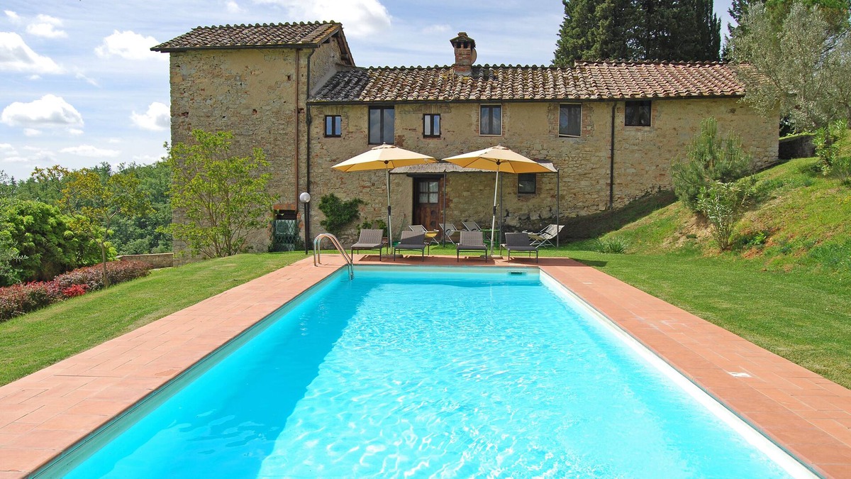 Castelnuovo Berardenga Villa | Villa with private pool on 25 acres in the heart of Chianti, close to Siena