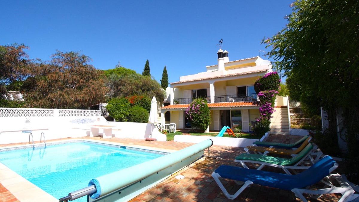 Areias Dos Moinhos Villa | Villa with private pool walking distance to amenities, beaches, town center