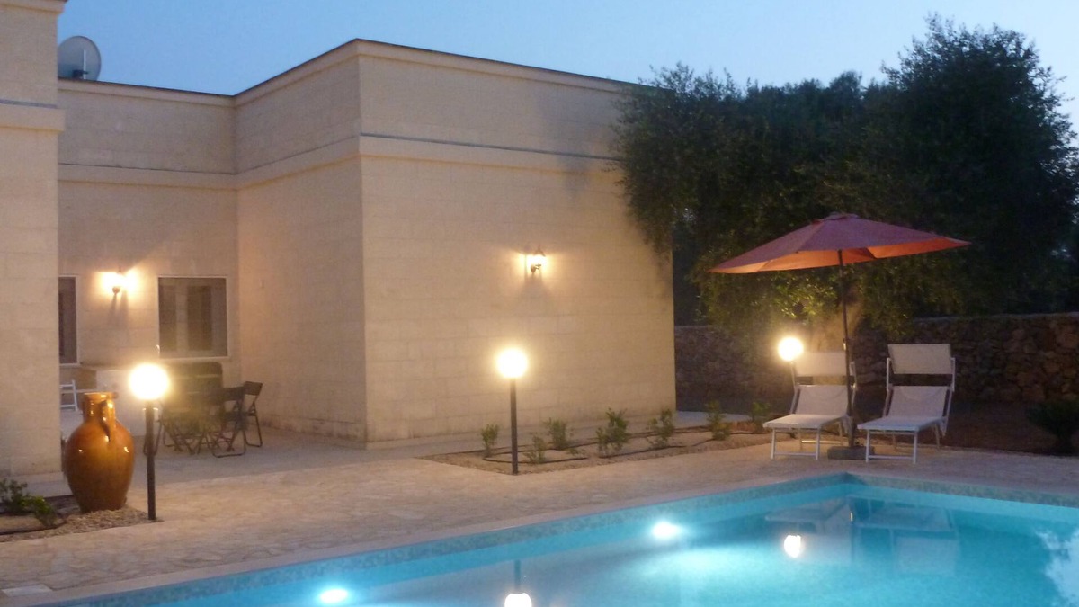 Manduria House | Villa with private pool and sea views in the olive grove