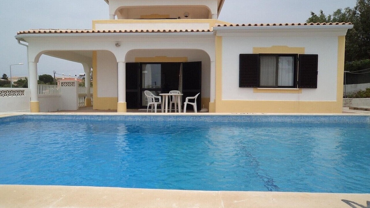 Areias Dos Moinhos Villa | Villa with private pool and tennis court overlooking the sea