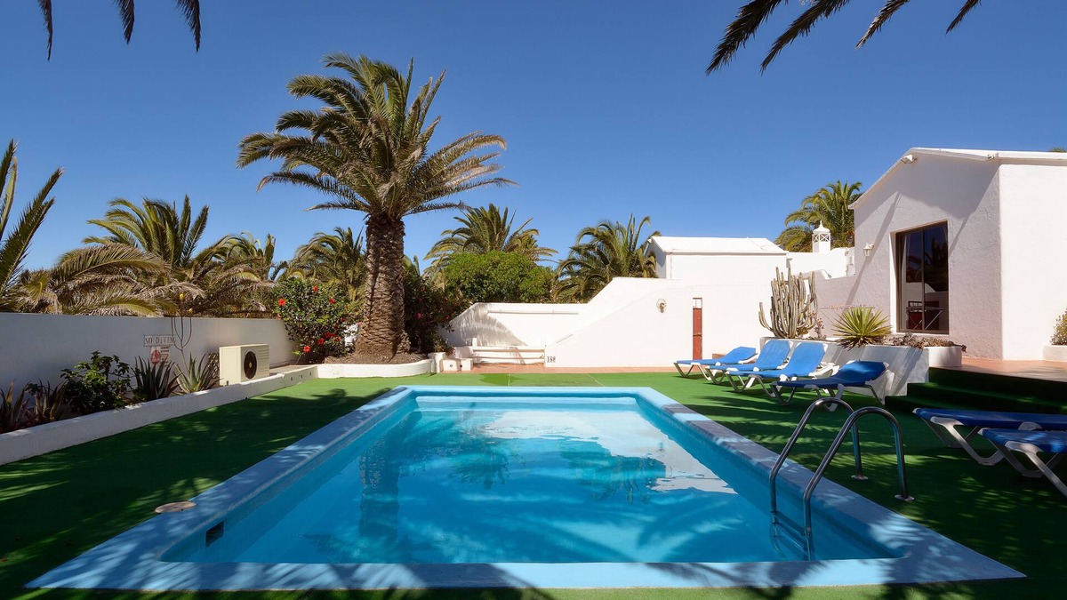 Nazaret House | Villa with Private Pool, Secluded Gardens, Sea View