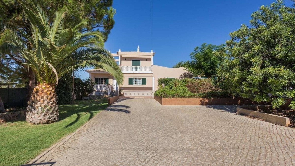 Vale de Seixos Villa | Villa with private pool