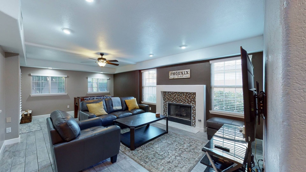 Ahwatukee Foothills House | Villa with private pool, spa, outdoor kitchen, firepit, foosball, & lake access