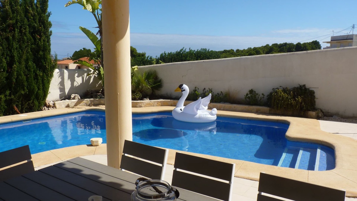 Moravit Villa | Villa with private swimming pool within walking distance of the sea and Moraira
