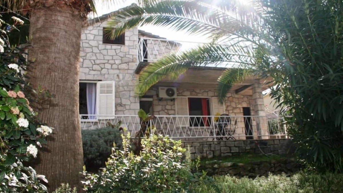Postira House | Villa with seaside views from top terrace and garden