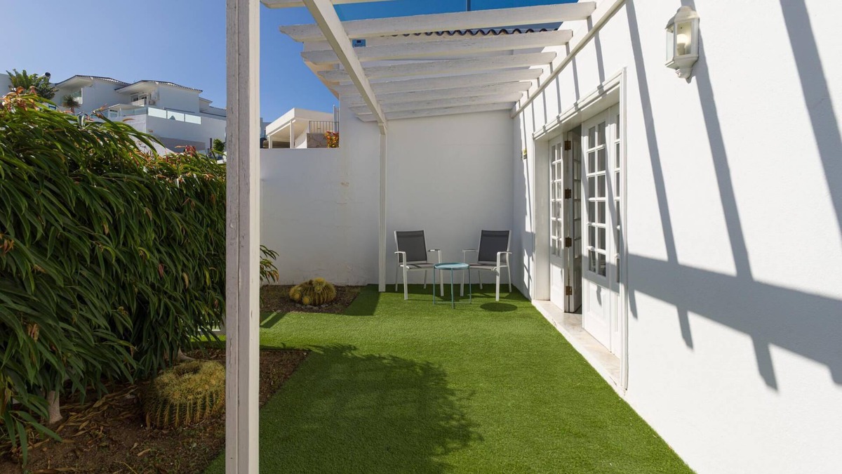 Pasito Blanco Villa | Villa with shared pool Pasito Villas I