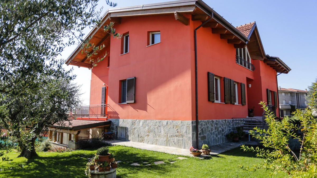 Saltara Villa | villa with swimming pool and large garden with ancient olive trees, well equipped-