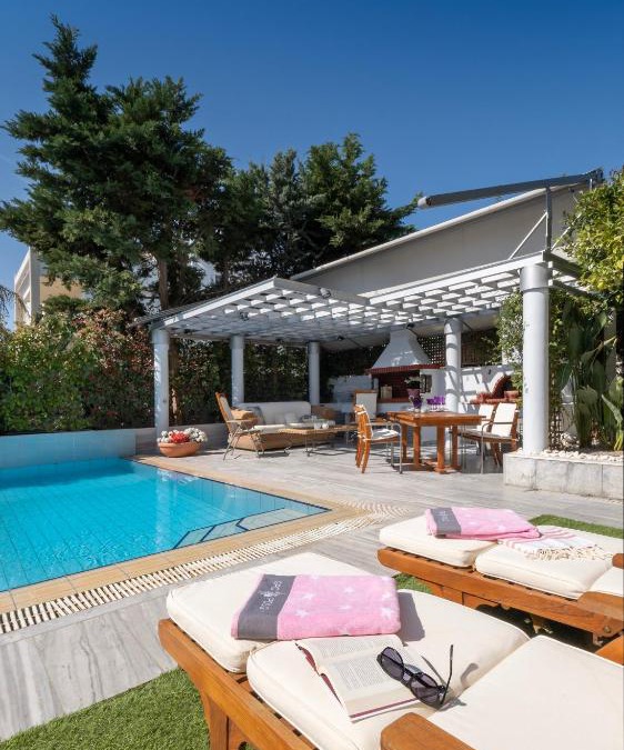 Voula Villa | Villa with swimming pool in voula