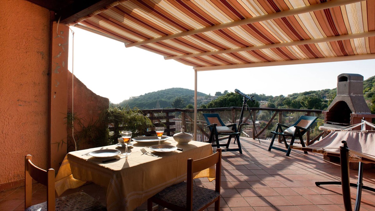Geremeas Cottage | Villa with terrace 400 meters from the sea-Sardinia