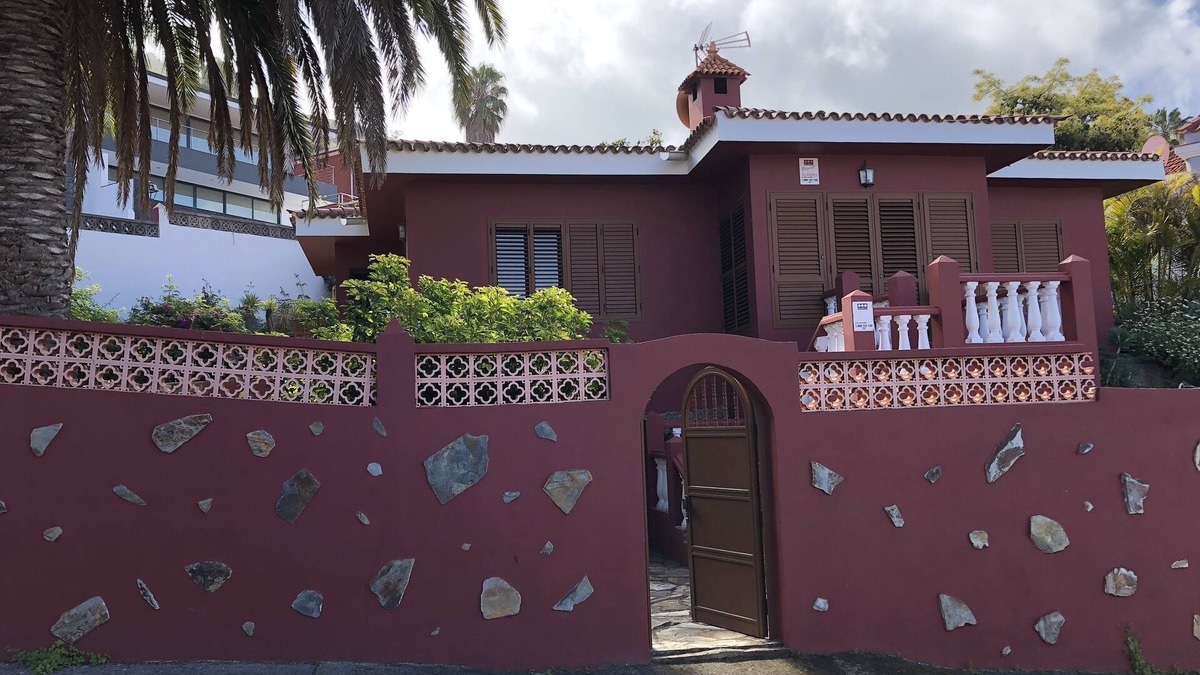 Sauzal Ski Chalet | Villa with views to the sea and the Teide and the Island of La Palma