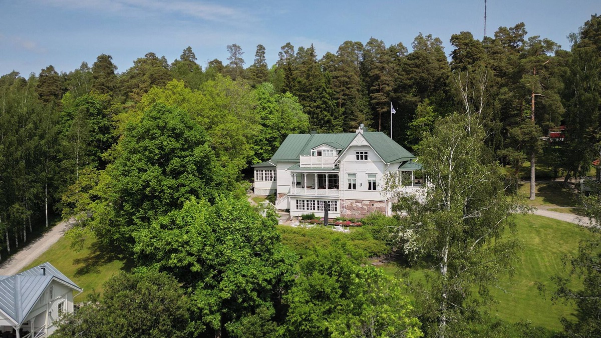 Kaarina Hotel | Villa Wolax