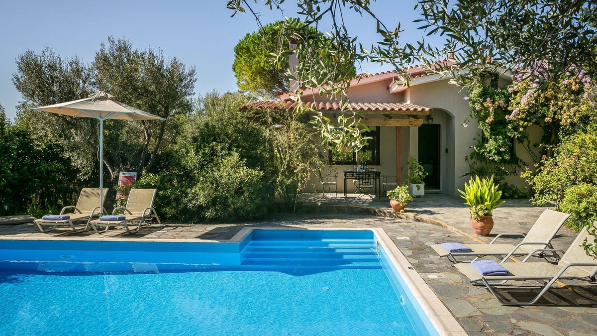 Kaligata Villa | Villa Xenia in Lakithra