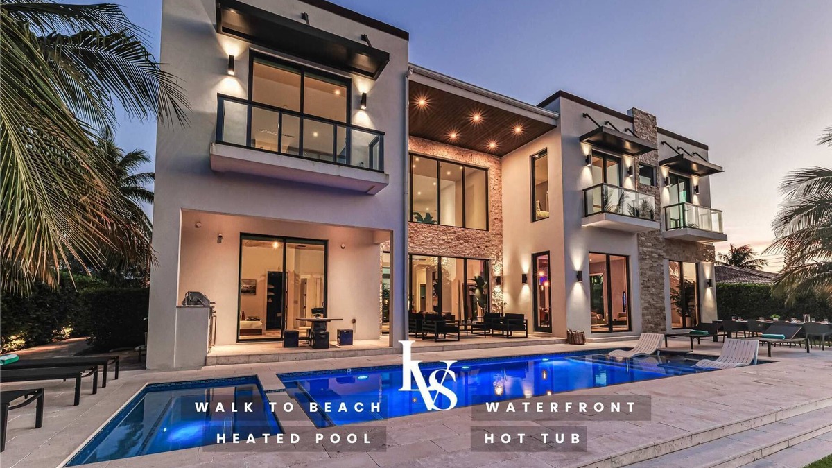 East Fort Lauderdale House | VillaBella Ultra LUXE 100ft Waterfront Villa 5Min2Beach