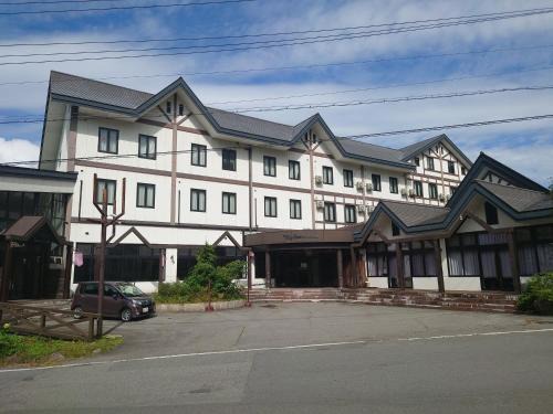 Yamanouchi Hotel | VillaCheerio