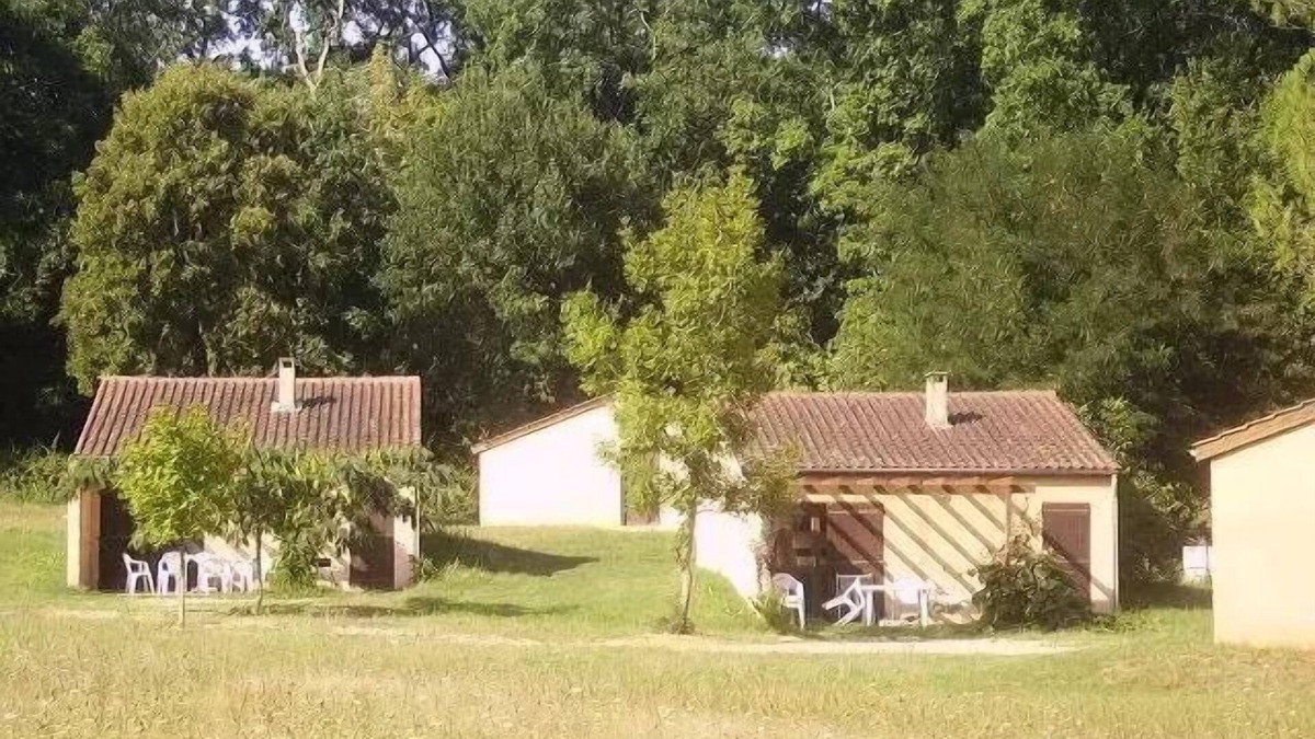 Puy-l'Eveque Villa | Village Camping LES VIGNES * - Cottage 4 people
