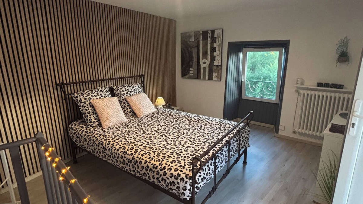 Espaly-Saint-Marcel House | 🏡 Village house with terrace, near Le Puy-en-Velay